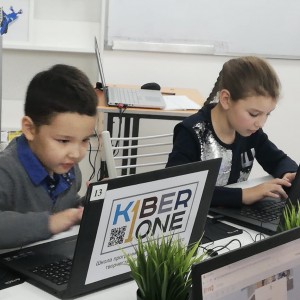 KiberOne объявляет набор юных программистов в Усть-Каменогорске - Школа программирования для детей, компьютерные курсы для школьников, начинающих и подростков - KIBERone г. Щёлково